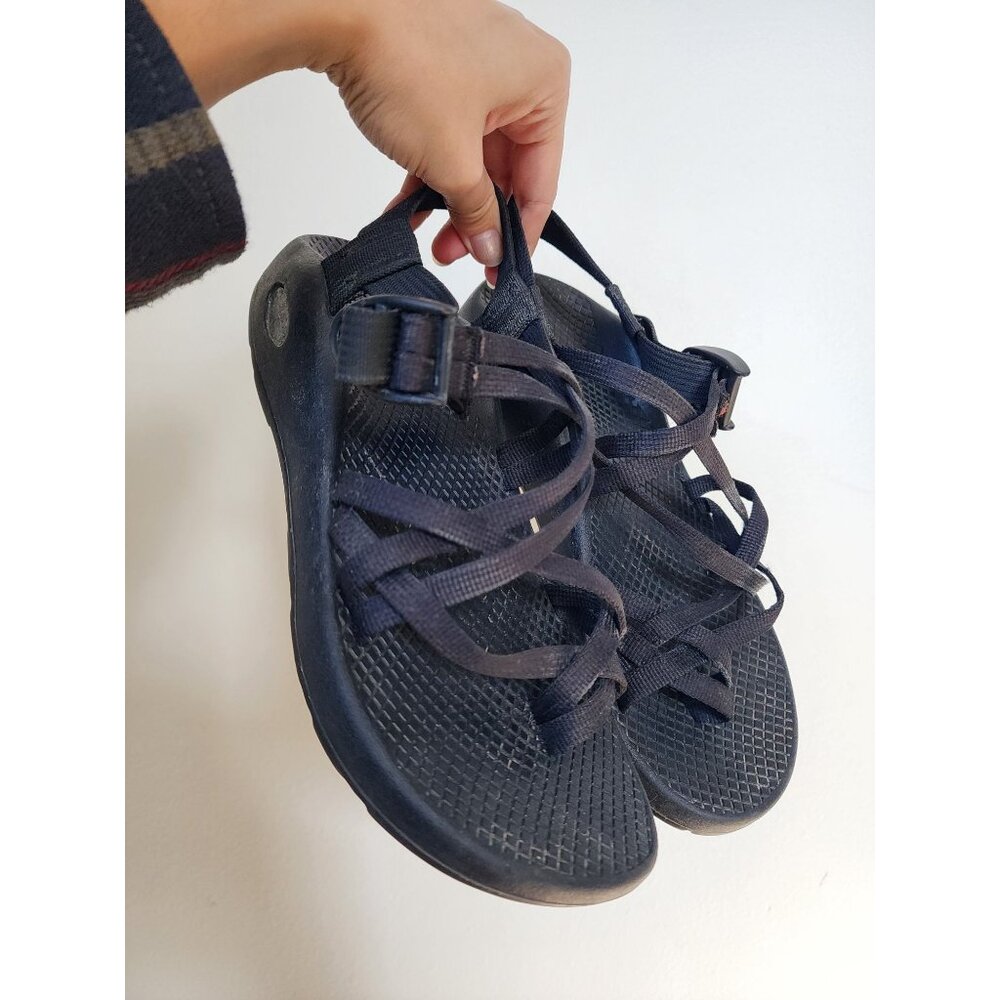 Chaco black ZX/1 cloud dual strap adjustable cushioned sandal 7